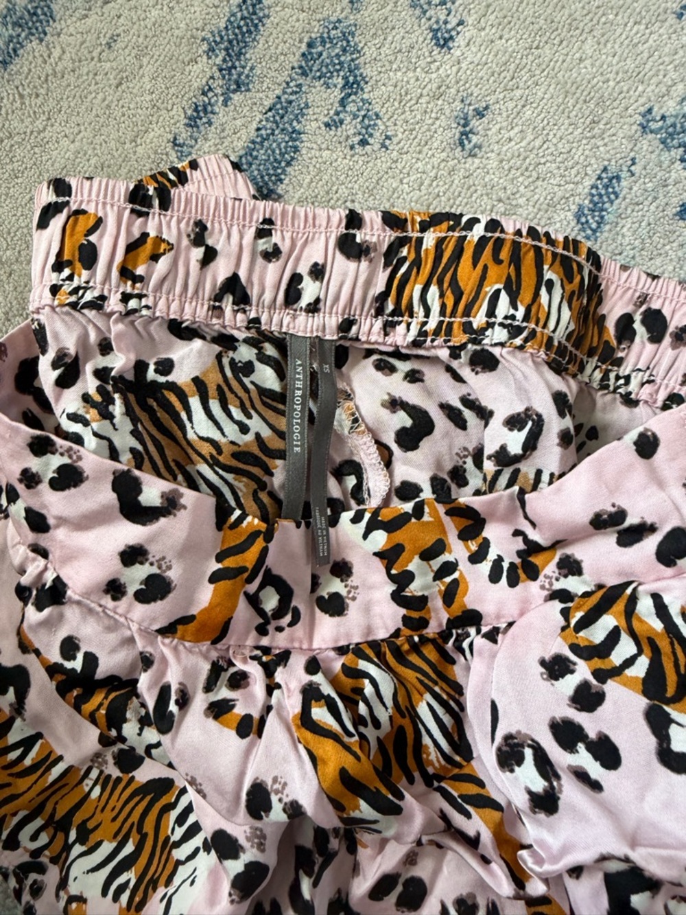 Anthropologie Silky Printed Pajama Shorts XS - Picture 3 of 6